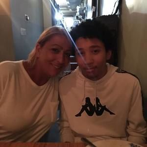 Meet your Posher, Christina